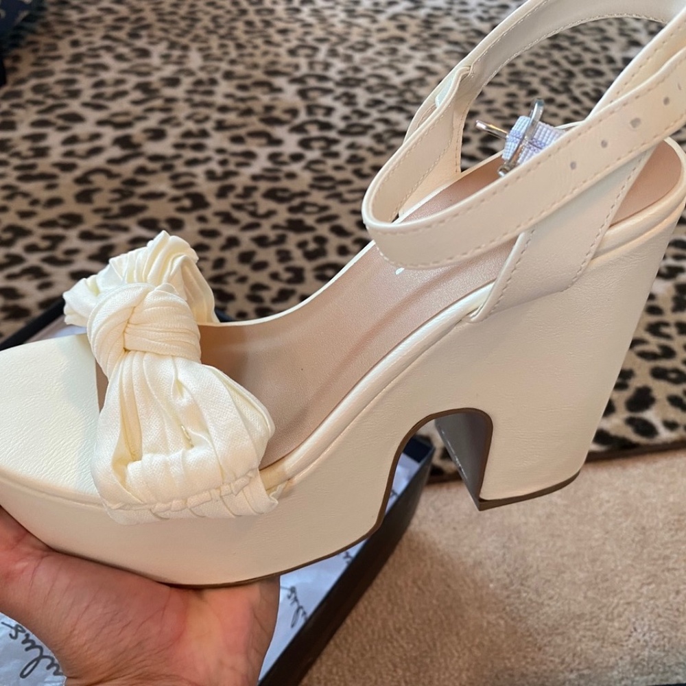 Lulus Ivory High Heels, Size 6.5